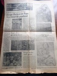 Son Saat Gazetesi - Turkish Newspaper - 16 Ekim 1979 - CHP Genel Yönetim Kurulu hükümetin istifasını kararlaştırdı - Bülent Ecevit bu sabah istifasını Cumhurbaşkanı Fahri Korutürk Korutürk'e verdi - Başbakan Bülent Ecevit umduğunu bulamadı fotoğraf - Süleyman Demirel memnun fotoğraf - Ankara sanayi odasına göre döviz darboğazının aşınmasında başarılı olunmamıştır - Türk işçileri artık Almanya'dan sınır dışı edilmeyecek - İstanbul'un yağ sorunu 2 hafta içinde bitecek - Maliye bakanlığı para vermediği için petrol dış alımı düzenli yapılamıyor - İngiliz başbakanı Margaret Thatcher 12 milyon işçiye çağrıda bulundu greve gitmeden önce düşünün fotoğraf - bana biraz gülümse yazan Vildan Günder - Pakistan ve Hindistan'da genel seçimler tehlikede - insan hakları genel kurulunda ilk defa Türkiye'den söz edilmedi - Carter Brejnev'in NATO'ya çağrısını yabancı bulmuyor - Oburujk bir hastalık mıdır - Türkiye müzisyenler sendikası İstanbul şubesi Kongresi -  Engin Verel Milli takımda görev bekliyor