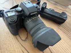 SIGMA SD9 FOTOĞRAF MAKİNESİ VE LENS