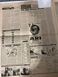 TERCÜMAN GAZETESİ - DOĞUM GÜNÜ HEDİYESİ (TURKISH NEWSPAPPER)  - 28 HAZİRAN 1969 - SADECE DÖRT SAYFADIR -Süleyman Demirel-İsmet İnönü-Celal Bayar-Jacqueline Kennedy-Rauf Tamer-Ali Rıza Alp-Suavi Sualp-Fuat Kaçar-D F Wright-O Filiz-Cevat Erdoğan-Ali Gümüş-Altay Teodorescu-Boris-15 KOMÜNİSTİN KURDUĞU BİR DERNEK KAPATILDI-DEMİREL HALKIN KAFASINA ZEHİR AKITILIYOR DEDİ-EVİNE RUS BAYRAĞI ASTI-İNÖNÜ BUGÜN BAYARIN HAZIRCEVAP SOKAĞINDAKİ EVİNDE YEMEK YİYECEK-İŞGALE KARŞI ÇIKAN ÖĞRETİM ÜYELERİNİN İSMİ AÇIKLANDI-PROFESÖRLER MARTIYA KIZIP KAŞIKADASINI YAKIYORLARDI-EĞİTİM VE KÜLTÜR-MİLLİ EĞİTİM BAKANININ MEKTUBU-GÜN IŞIĞINDA-BAŞKA ATATÜRK-YILDIZINIZ NE DİYOR-3 SUAL 3 CEVAP-SÖZÜN KISASI-ALTI ALTILAR VE PENALTI-BİRAZ KARIŞIK-HOOVER ÇAMAŞIR MAKİNASI NEDEN DÜNYADA 15 MİLYON EVDE KULLANILIYOR-SAYIN DOKTOR VE ECZACILAR ÇOCUKLARIN-GÜN IŞIĞI BAŞKA ATATÜRK-MİLLİ PİYANGO YARIN ÇEKİLİYOR-YENAL SAVAŞI-KIRIKKALE DOSYASINDA YENİ BİR ŞEY VAR-DÜN SIRA YİNE BORİS’TE İDİ-YUSUF’UN FİYATI 650 BİN’E ÇIKTI-FOTO GİRGİR