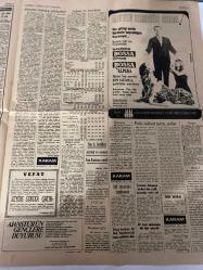 TERCÜMAN GAZETESİ - DOĞUM GÜNÜ HEDİYESİ (TURKISH NEWSPAPPER)  - 18 TEMMUZ 1970 - SADECE DÖRT SAYFADIR -Kenan Akın-Suna San-Orhan Oğuz-Ali Rıza Alp-Rauf Tamer-Şükrü Baban-Ziya Özben-Onur Kuruluna verildi-Reşat Ekrem Koçu-Ali Gümüş-Halit Kıvanç-Mahmut Küçük-Subay ve assubay göstergeleri kabul edildi-Meşhur Ankara yürüyüşü Rus ihtilali tarihine rastlıyordu-Kamyon Van Gölüne uçtu 15 kişi boğuldu-Yeni vergilerin tümü Senatoda kabul edildi-Sahil yolunda kamyonla çarpışan otoda 2 kişi öldü-Kağıt para bir ayda yarım milyar arttı-Bunlar da bizim hippiler-İyi yer-Orhan Oğuzun müjdesi-Bakırköy Bahçelievlerde-Yarın yine servet yağacaktır milli piyango-Türk güreşinin gerçek yüzü-Müsabakaya 2 saat kala güreşçi rakibini bilmiyordu-Hedef golcü bir F Bahçe-Türkiye yüzme şampiyonası 4 bölgede başlıyor-İstanbulspor Mersinli Aliyi aldı-Türkiyede antrenörler var-Her şey Türk futbolu için
