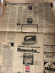 TERCÜMAN GAZETESİ - DOĞUM GÜNÜ HEDİYESİ (TURKISH NEWSPAPPER)  - 29 NİSAN 1977 - SADECE DÖRT SAYFADIR -Alparslan Türkeş-Bülent Ecevit-Ahmet Kabaklı-Rauf Tamer-Nivazi Ahmet Banoğlu-Züleyha Münif-Nazlı Ilıcak-Peter Hill-Brian Morton-ERZİNCAN’DA DA 4 YARALI VAR-DİSK’E MENSUP İŞÇİLER SOLCU GENÇİ ÖLDÜRDÜ-DURAKTA BEKLEYEN KIZ ÖĞRENCİLERE KURŞUN YAĞDIRILDI-KIBRIS BARIŞ GÖRÜŞMESİ HAZİRAN’A KALDI-İKİ MEŞRUTİYET VE 1977 SEÇİMLERİ-BİR KİŞİ VE ON KİŞİ-IRA SALDIRILARINI SANAYİCİ VE İŞADAMLARINA YÖNELTTİ-PAKİSTAN’DA BUTTO İLE MUHALEFET LİDERLERİ ANLAŞIYOR-BAŞOL ZULÜM VE CEBRİN AMANSIZ DÜŞMANI MI OLDU YOKSA BUNA HİZMET Mİ ETTİ-16 YIL SONRA SALİM BAŞOL’U YARGILIYORUZ-POLİS KİMİ KORUYACAK