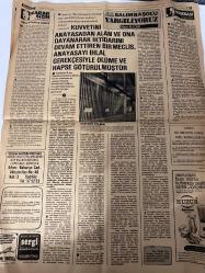 TERCÜMAN GAZETESİ - DOĞUM GÜNÜ HEDİYESİ (TURKISH NEWSPAPPER)  - 28 NİSAN 1977 - SADECE DÖRT SAYFADIR -Alparslan Türkeş-Bülent Ecevit-Süleyman Demirel-Jimmy Carter-Orhan Adlı-Erbakan-Ahmet Kabaklı-Rauf Tamer-Züleyha Münif-Nazlı Ilıcak-NİKSAR’DA 29 KİŞİ GÖZALTINA ALINDI OKULLAR TATİL EDİLDİ-SEÇİMLER DEVLETİN HİMAYESİ ALTINDA YAPILACAK-DEMİREL CARTER GÖRÜŞMESİ KESİNLEŞTİ-DÜNKÜ ÇATIŞMALARDA 19 ÖĞRENCİ YARALANDI-METRESİNİ KANDIRAN ŞOFÖRÜ ÖLDÜRDÜ-KIBRIS BARIŞ GÖRÜŞMESİ HAZİRAN’A KALDI-SOVYET EMELLERİ SUYA DÜŞÜYOR-ZAİRE’DE KATANGALI GERİLLALAR GERİLİYOR-YUNANİSTAN NATO MANEVRALARINA KATILMAYACAK-TÜRKİYE FİYAT ARTIŞ HIZINDA OECD ÜLKELERİ ARASINDA 6 SIRAYA DÜŞTÜ-KUVVETİNİ ANAYASADAN ALAN VE ONA DAYANARAK İKTİDARINI DEVAM ETTİREN BİR MECLİS ANAYASAYI İHLAL GEREKÇESİYLE ÖLÜME VE HAPSE GÖTÜRÜLMÜŞTÜR-16 YIL SONRA SALİM BAŞOL’U YARGILIYORUZ-GENÇ ADAM VE TÜRKEŞ