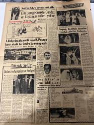TERCÜMAN GAZETESİ - DOĞUM GÜNÜ HEDİYESİ (TURKISH NEWSPAPPER)  - 3 AĞUSTOS 1963 - SADECE ALTI  SAYFADIR -Kenan Esengin-Ahmet Kabaklı-Kerime Nadir-Dr Kamran Şenel-Reşit Açıkgöz-Murat Sertoğlu-Ekrem Bir Pekivan-Suna San-Dr Ward-Suat Kılıç-Gündüz-Coşkun-Şenol-Birol-Şeref-Oğün-Din adamları fitre ve zekâta muhtaç olmayacak-CHP li 4 lere 1 ay mehil verildi-Eğer Dr Ward ölürse intikamını alacağım-Sinema parası bulmak için hırsız oldular-Ölümle tehdit eden yedi kişiye meydan okuyor-Asi gençliği tanıyalım-Bir iddia uykusuzluk kanser ve erken bunama yapıyor-Demir yollarında en faydalı yatırım-12 imam-Müthiş Ivan-Koca Yusuf Avrupa ve Amerika güreşleri-Suya düşen hayal-Yörük Ali Efe-Düğünde Beşiktaşlı davetliler-F Bahçe bu akşam ilk maçı K Paşa ya karşı eksik bir kadro ile oynayacak-Stefano ya hayranlarının hediyesi-Beşiktaş ın yeni iddiaları-Beynelmilel voleybol turnuvası hazırlıkları