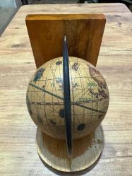 Antika Görünümlü Dekoratif Ahşap Standlı Dünya Küresi