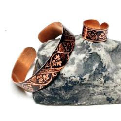 Bakır el işçilikli lüks bileklik ve yüzük, bay ve bayan