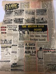 TERCÜMAN GAZETESİ - DOĞUM GÜNÜ HEDİYESİ (TURKISH NEWSPAPPER)  - 1 HAZİRAN 1972 - SADECE DÖRT  SAYFADIR -Golda Meir-Ali Rıza Alp-Rauf Tamer-Suna San-Züleyha Münif-Tevfik ÜNSİ-Nuri Eroğlu-Kemal Sonumur-Nesip Kapanlı-Ergun Hiçyılmaz-M Emin Cankurtaran-Necdet Oral-Kiralık komandolar havaalanında ölüm saçtı-ÜÇ JAPON TEL-AVİV’DE 26 KİŞİYİ KURŞUNA DİZDİ-HERKESE REFAH PAYI-Renk zevk ihtişam yarıştı-Defile yarışmasını Antalya kazandı-A B D + S S C B-TARİHİMİZİN MİLLİ SESİ-Ortadoğu ve Vietnam eski halinde-Kızlar eş seçerken nelere dikkat etmeli-Hayvanlara küfür etmek suç mudur-Meslek edinmek isteyenlere-Adana daki Türkistan-Tahran’da Nixon’ın yoluna bomba kondu-Yaz Güneş Deniz ve Karamürsel-Defile yarışmasını-3 LİGDE HİÇBİR ŞEY BELLİ DEĞİL-Galatasaray 3 kere renk değiştirdi-TÜRK BOKSUNUN BÜYÜK BAŞARISI-Ordu Takımı Dünya ikinciliğini kazandı-A GÜCÜ KUPAYI ALDI 3-0-Pele yi durduran adam M Paşada