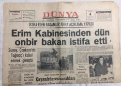 Dünya Gazetesi 4 Aralık 1971 - Erim Kabinesinden Dün 11 Bakan İstifa Etti - GZ21196