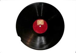 Diyarbakırlı Celal Güzelses - Kara Gözler & Hoy Nedem Nedem TAŞ PLAK (10/6.5) PLK26314