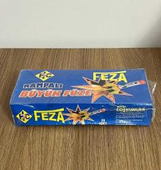 Feza Rampalı Büyük Füze 1990s Jelatininde Dolu Kutu AOB4916