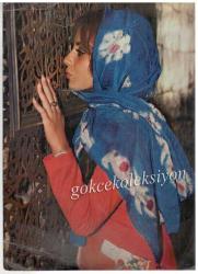 Perihan Savaş Orta Boy Kartpostal KRT1230