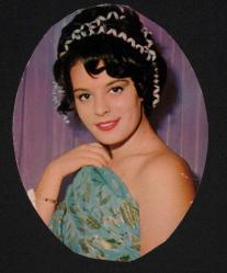 Hülya Koçyiğit Eski Çıkartma KRT173