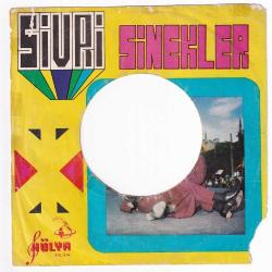 Sivri Sinekler - Yavru İle Katip İstanbulda Yavru ile Katipin Devamı *PLAK KABI* PLK10120