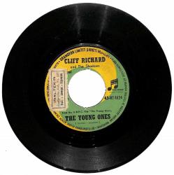 Cliff Richard And The Shadows - The Young Ones We Say Yeah (107) PLK12443