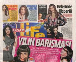 Akşam Gazetesi Life Eki 29 Aralık 2017-Yıldız Tilbe Yaklaşık 25 Yıldır Küs Olduğu Sezen Aksunun Kanlıcadaki Evine ,Elinde Çikolata Ve Çiçekle Gitti GZ80030