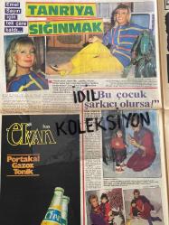 HAFTANIN SESİ GAZETESİ - DOĞUM GÜNÜ HEDİYESİ (TURKİSH - NEWSPAPER) - 25 ŞUBAT 1983 - SAYI : 25 - TAM TAKIM 12 SAYFADIR -Turgut Akyüz-Hasan Heybetli-Abbas Heybetli-Muazzez Abacı-Seda Sayan-İbrahim Tatlıses-Fatma Girik-Memduh Ün-Tarık Akan-Tanju Gürsu-Müjde Ar-Orhan Gencebay-Sevim Emre-Emel Sayın-Gökben-Begüm-Göker Birdal-Dündar Kılıç-Mahmut Tezcan-Müşerref Tezcan-Agah Özgüç-Orhan Çetin-Erol Evgin-Sami Topçuoğlu-Farrah Fawcett-Anthony Delon-Paul Belmondo-İzzet Altınmeşe-Aykut Oray-Deniz Akbulut-Bulut Aras-Yusuf Sezgin-Nazan Saatçi-Hayati Hamzaoğlu-Nilgün Ceylan-Talat Gözcü-Yılmaz Köksal-Kazım Kartal-Müzeyyen Senar-Yavuz Koral-Adnan Şenses-Hayal Davran-Manolya Onur-Seda Sayan-Zerrin Özer-Nilüfer Aydan-Sevda Ferdağ-Nilgün Kazan-Kayihan Özekin-Orhan Çetin