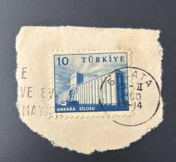 Türk Pulu - Turkish Stamp - - Mektup Zarfından Kesilmiş / Postadan Geçmiş Pul Filateli - 1960 Damgalı - ANKARA SİLOSU TEMALI PUL , 10 PARA - Türkiye Cumhuriyeti - NOSTALJİK DOĞUM GÜNÜ HEDİYESİ