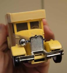 KOLEKSİYONDAN ÇIKMA MODEL ARABA.