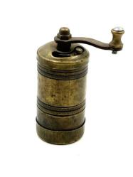 Erken Cumhuriyet Dönemi Pirinç Kahve Değirmeni