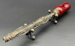 Osmanlı Dönemi Aznavur İşçiliği Sıkma Kehribar Tepeli Gümüş Sigara Ağızlığı AOB2986