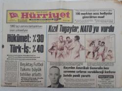 Hürriyet Gazetesi - 19 Aralık 1981 - Bülent Ecevit Ağır Cezada Yargılandı, Beşiktaş Futbol Takımı Büyük Tehlike Atlattı GZ112668