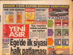 Yeni Asır Gazetesi 14 Mayıs 1990 - Marmaris'te Yat Şenliği - Hüner Coşkuner ' Beni Sevmeni İstiyorum ' Kaset Afişi GZ133590
