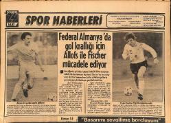 İstanbul 24 Saat Spor Haberleri Gazetesi 15 Kasım 1984 - BMW Uçan Gemi Yaptı - Almanya'da, Ataspor İle Türkgücü Fırtına Gibi GZ134756
