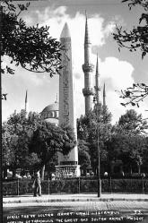 Dikili Taş Ve Sultan Ahmet Camii İstanbul Kartpostal KRT6100