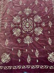 OSMANLI DÖNEMİ ALTINSIRMALI BİNDALLI İŞLEMELİ KADİFE YATAK ÖRTÜSÜ (N)