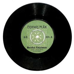 Mümin Aksoy Ve Arkadaşları - Merzifon Karşılaması Ne Elmadır Nede Nar Plak (106.5) PLK19949