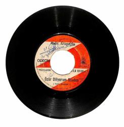 Halit Arapoğlu - Özür Diliyorum Senden Sevda Yüklü Kervanlar Plak (106) PLK20159