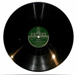 Yves Montand - Le Gamin De Paris Cest A Laube TAŞ PLAK (106.5) PLK22949
