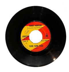 Mary Hopkin - Those Were The Days - Turn Turn Turn PLAK (10/7.5) PLK24125