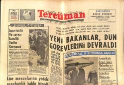 Tercüman Gazetesi 23 Şubat 1965 - Amerikalı Zenci Lider Malcolm X'i Konuşurken Zenciler Öldürdü - Diana Dors Sarhoş Olarak Uçakla Dün İstanbul'a İndi GZ140430