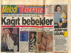 Melodi Gazetesi 17 Aralık 1993 - Emrah Popa Kucak Açtı - TRT'nin Yasakladığı Şarkılar GZ153079