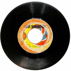 Neşe Karaböcek - Ayrılık Günü / Aşık Olamıyorum Plak (10/6) PLK25088