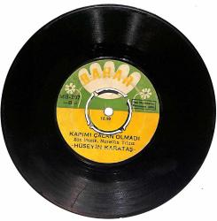Hüseyin Karataş - Şu Yüce Dağları Duman Kapladı / Kapımı Çalan Olmadı Plak (10/6) PLK25412