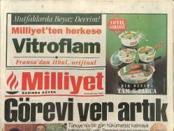 Milliyet Gazetesi 22 Eylül 1995 - Baykal: Çiller Yalan Söylüyor - Souness Galatasaray'ı Zirveye Çıkarmak İçin Çok Çalışacağını Söyledi GZ157444