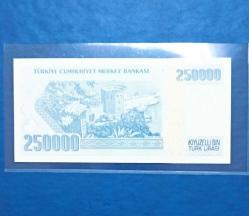 7.Emisyon 250.000 Lira( 250 Bin Lira ) Seri: G64 832910 ÇİL