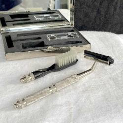 1970'ler Trio Vintage Seyahat Tıraş Seti