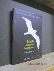 MARTI JONATHAN LIVINGSTON