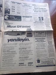 Günaydın Gazetesi - Turkish Newspaper - 27 Mayıs 1981 - Atatürk diyor ki - devlet başkanı Kenan Evren kızlarımızı okutmalıyız dedi fotoğraf - halk konseye 8 ayda 59 bin 318 dilekçe gönderdi - Ankara'ya gelen Amerikan savunma bakan yardımcısı West Dedi Ki Türkiye çok güçlü bir ülke - Atatürk'ün evinin üzerinde tehlikeli akrobasi numaraları yapan deli Yunanlı İlias Diamantopulos fotoğraf - New York güzellik kraliçesi Deborah Fountain göğüslerini pamukla doldurunca kraliçeliğini kaybetti Fotoğrafı - Mehmet Ali Ağca İtalyan savcıları şaşkına çevirdi Fotoğrafı - Emel Sayın'ın otomobili gazino'nun önünden çalındı fotoğraf - Cerrahpaşa tıp fakültesi dekanı Profesör Bülent Bekarda Atatürkçülük durmadan Atatürk demek değildir dedi - uçağın müthiş gücünü ispatlayan adam Lindbergh - Fatih'in Fedaisi Kara Murat yazan Rahmi Muratoğlu Çizen Abdullah Turhan - Avrupa turnesinde bulunan Brezilya takımı Avrupa'yı kasıp kavurdu - voleybolda Avrupa şampiyonasına katılamadık - Mete İnselel ile röportaj