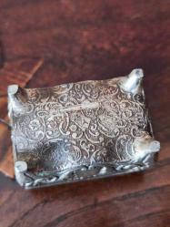 İtalyan Antika Gümüş K. Kutu