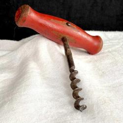 Antika Kırmızı Ahşap Saplı Demir Tirbuşon