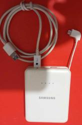 SAMSUNG Powerbank Şarj cihazı ( Tek sefer dolum yapar , Kablosuyla, İkinci el)