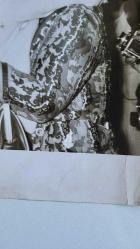 YEŞİLÇAM'IN YILDIZI HÜLYA KOÇYİĞİT'İN ORİJİNAL BÜYÜK BOY FOTOĞRAFI - 24 x 18 cm EBADINDA - HÜLYA KOÇYİĞİT, ANNESİ MELEK KOÇYİĞİT'E SARILIP ÖPERKEN ÇEKİLMİŞ BİR KARE.