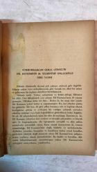 TÜRK DİLİ, AYLIK DİL VE YAZIN DERGİSİ - 1 EKİM 1962 SAYI: 133  ATATÜRK: DİYOR Kİ - CEMAL GÜRSEL: DİL DEVRİMİNİN 30. YILDÖNÜMÜ DOLAYISIYLA - AGÂH SIRRI LEVEND: DİL DEVRİMİ VE DİL KURUMU - ÖMER ASIM AKSOY: HUKUK DİLİNDEKİ ÖZLEŞME - MEHMET ALİ AĞAKAY: ÖRNEKSEME ÜZERİNE - MEHMET TUĞRUL: DİLİMİZİN ARINMASI - NERMİ UYGUR: DİLDEKİ FELSEFE - TAHİR NEJAT GENÇAN: DİLİMİZİN ŞAŞMAZ DÜZENİ - A. DİLÂÇAR: DİL VE GERÇEK - CEVDET KUDRET: DİLLERİN GİZLİ DÜNYASI - HİKMET DİZDAROĞLU: TERİMLER ÜZERİNE - KONUR: DİL DEVRİMİMİZİN SON OTUZ YILI - NURULLAH ATAÇ: DİL BAYRAMI - FALİH RIFKI ATAY: SÖZLER - ENVER NACİ GÖKŞEN: DİL DEVRİMİ VE DİLİMİZİN ZENGİNLEŞTİRİLMESİ - MUZAFFER UYGUNER: DİL VE SAİT FAİK - JEAN WAHL: KONUŞAN VARLIK VE SÖZ - OTTO JESPERSEN: DİL ÜZERİNE - CAHİT ÖZTELLİ: TÜRKÇESİNİ DEYİVER ŞUNUN - ÖMER ASIM AKSOY: DÜŞÜNCELER, DÜZELTMELER - M. FAHRETTİN KIZIOĞLU: HALK EDEBİYATI DEYİMLERİMİZ VIII - NİJAT ÖZÖN: YENİ ÇIKMAZLAR - ŞİNASİ TEKİN: KİTAPLAR - GÜNEY ÇETİN: YENİ YAYINLAR - CEVKUD: GAZE-  60 SAYFA