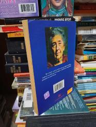 Üç Perdelik Cinayet