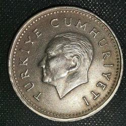 TÜRKİYE    1992    2500  LİRA