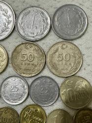 TC Cumhuriyet Dönemine ait 25 adet karışık madeni paralar ÇÇT/ÇT