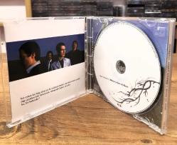 MOR VE ÖTESİ DÜNYA YALAN SÖYLÜYOR CD KARTON MUHAFAZALI